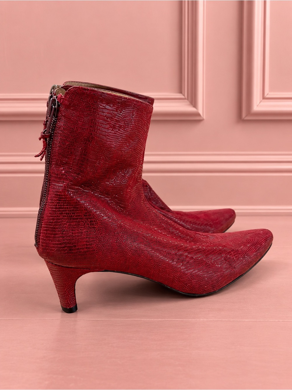 Stuart Weitzman Red Leather Ankle Boots Size 7.5